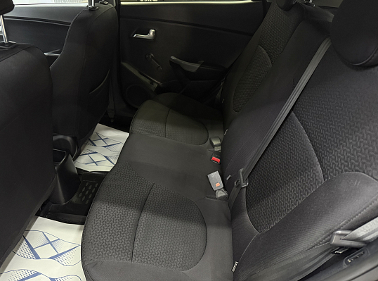 Kia Rio Luxe, 2015 года, пробег 84931 км