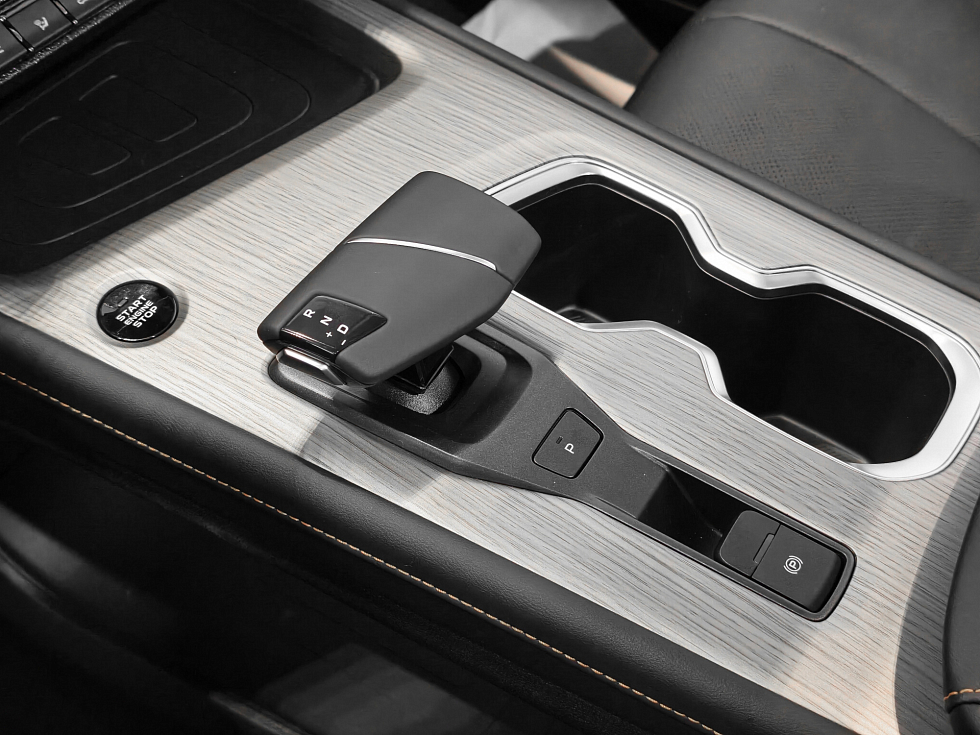 Changan CS75 Pro Техно 5 мест, черный