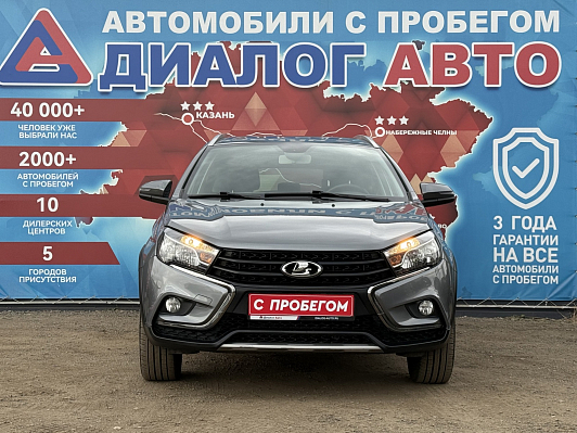 Lada (ВАЗ) Vesta Luxe, 2021 года, пробег 40000 км