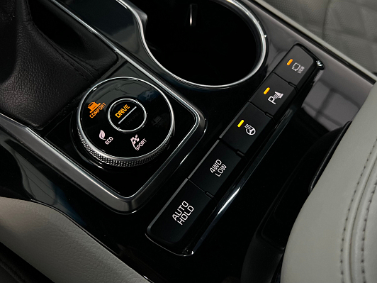 Kia Mohave Platinum, 2020 года, пробег 110283 км
