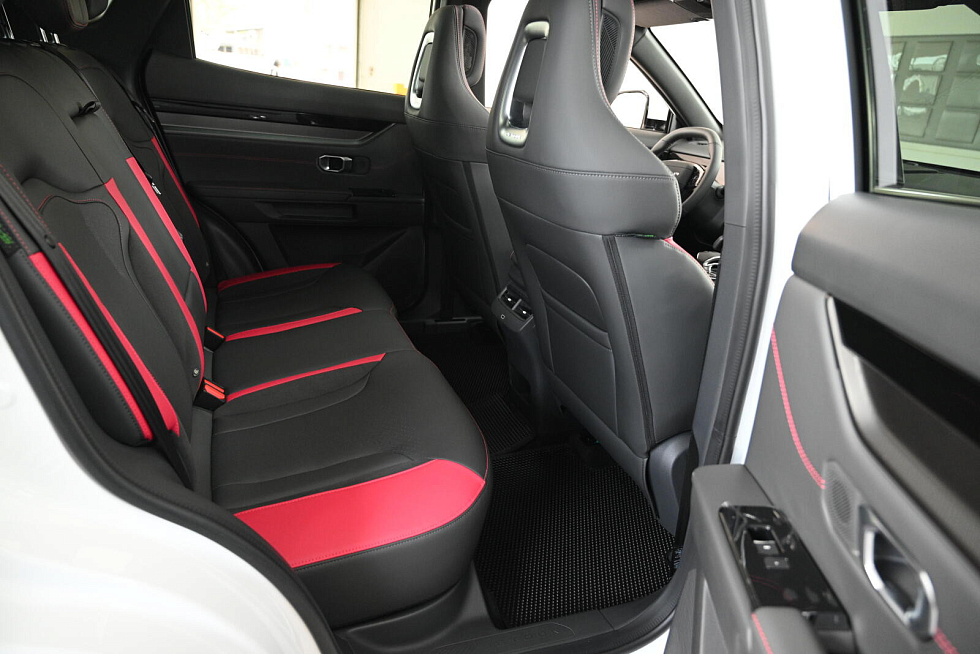 Jetour Dashing Престиж 2024, белый