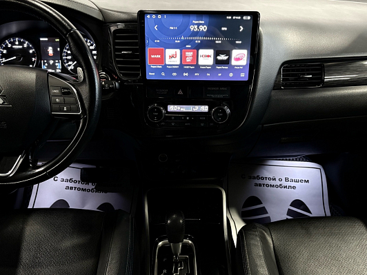 Mitsubishi Outlander GT, 2018 года, пробег 174061 км