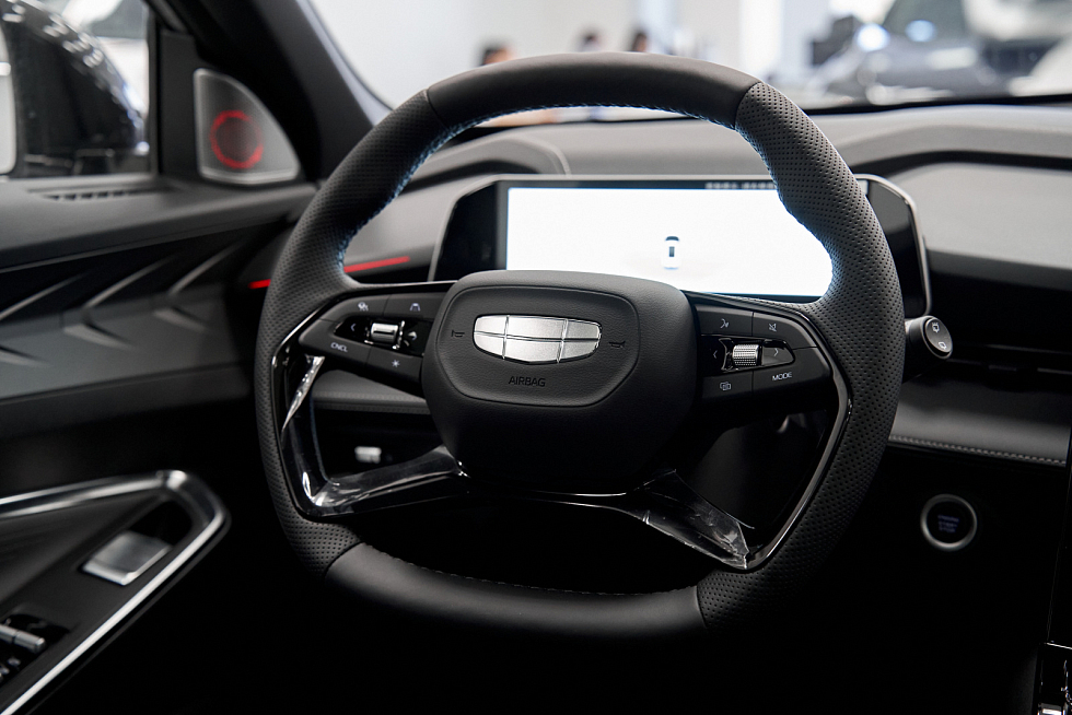 Geely Cityray Comfort, серебряный