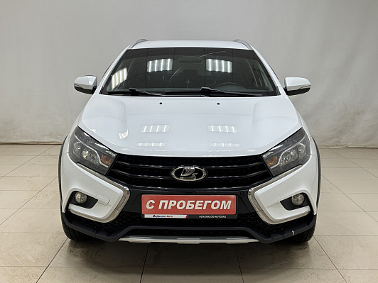 Lada (ВАЗ) Vesta Luxe, 2020 года, пробег 137600 км