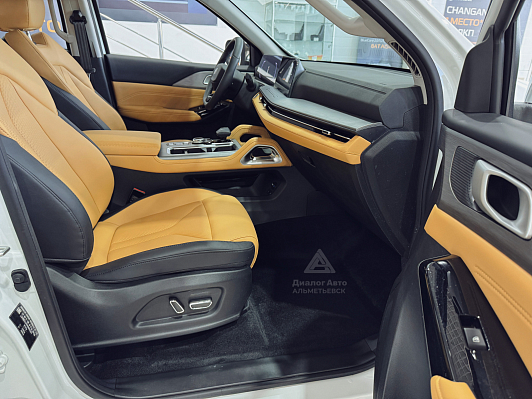 Changan Hunter Plus Luxe, белый