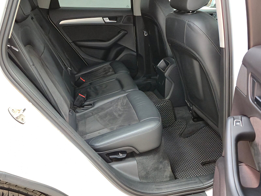 Audi Q5, 2013 года, пробег 197050 км