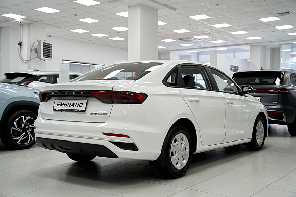 Geely Emgrand Comfort, белый