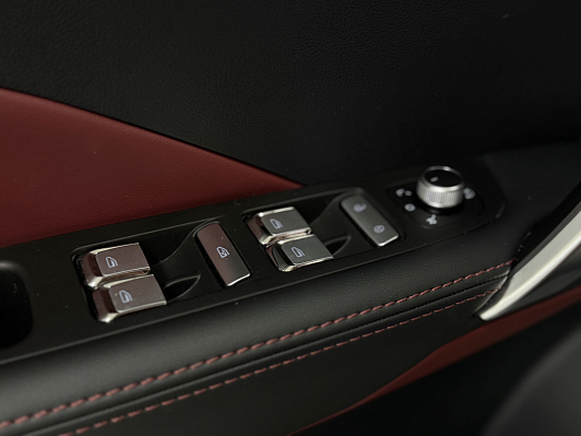 Geely Coolray Flagship, 2021 года, пробег 31000 км