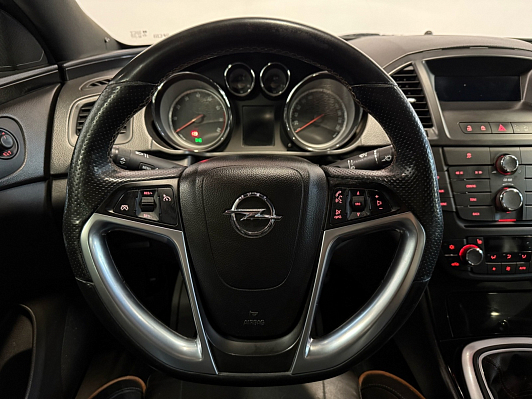Opel Insignia Cosmo, 2012 года, пробег 136000 км