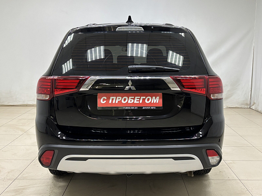 Mitsubishi Outlander Inform, 2020 года, пробег 90615 км