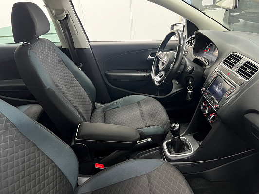 Volkswagen Polo Comfortline, 2019 года, пробег 165767 км
