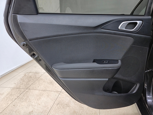 Kia Ceed, 2022 года, пробег 15976 км