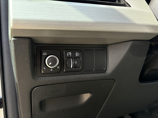 Geely Atlas Luxury, 2021 года, пробег 30000 км