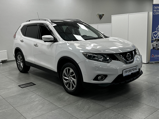 Nissan X-Trail LE, 2016 года, пробег 79000 км