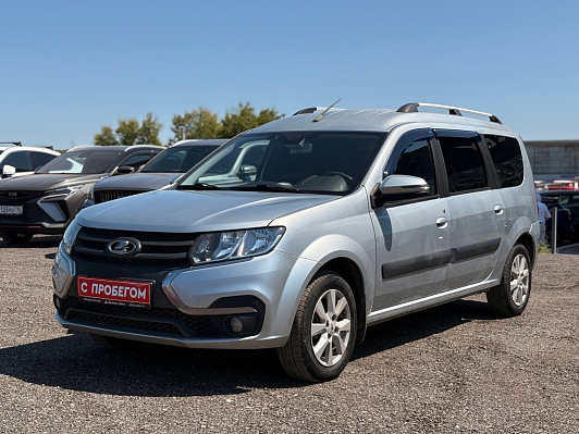 Lada (ВАЗ) Largus Luxe 7 мест Prestige, 2021 года, пробег 74618 км