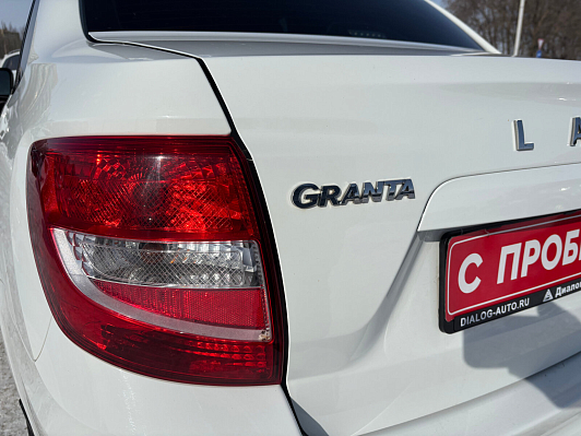 Lada (ВАЗ) Granta Luxe, 2021 года, пробег 124942 км