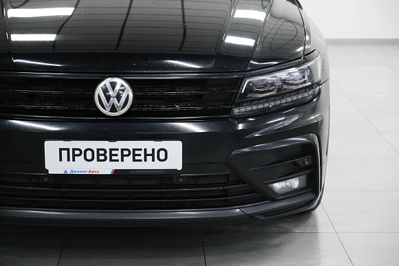 Volkswagen Tiguan Highline, 2018 года, пробег 251323 км