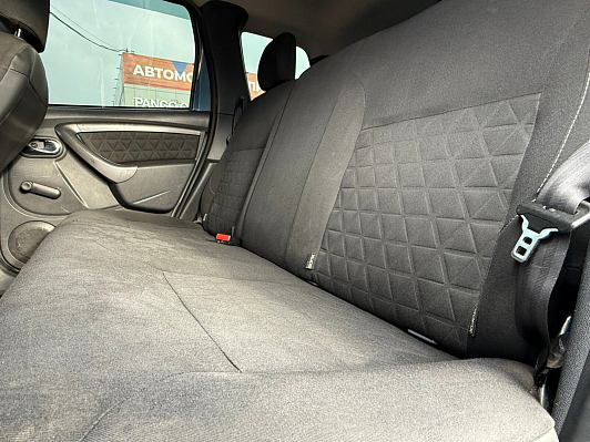 Renault Duster Privilege, 2016 года, пробег 196697 км