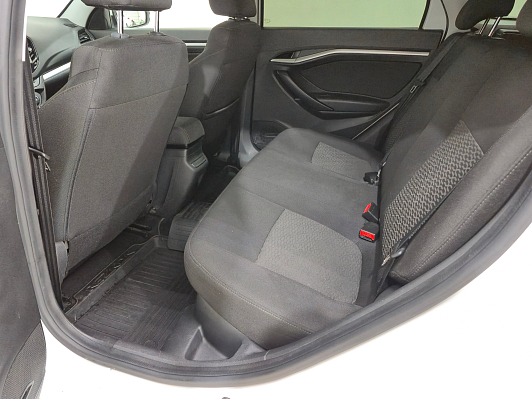 Lada (ВАЗ) Vesta Comfort, 2020 года, пробег 72609 км