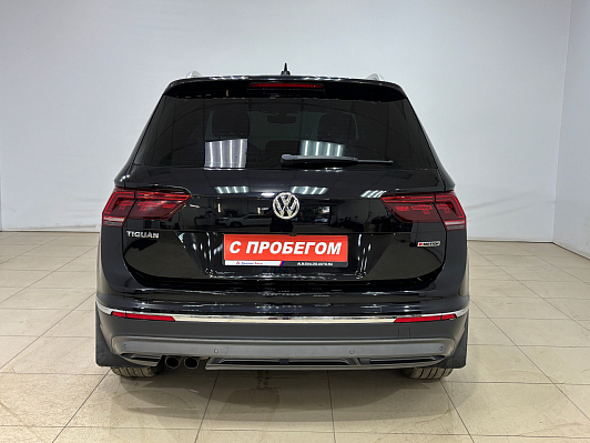 Volkswagen Tiguan Exclusive, 2018 года, пробег 187335 км