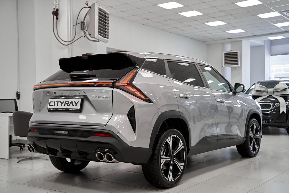 Geely Cityray Люкс, серебряный