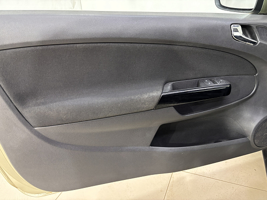 Opel Corsa Color Edition, 2007 года, пробег 175221 км