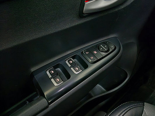 Kia Rio, 2017 года, пробег 115580 км