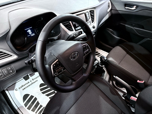Hyundai Solaris Comfort, 2019 года, пробег 294500 км