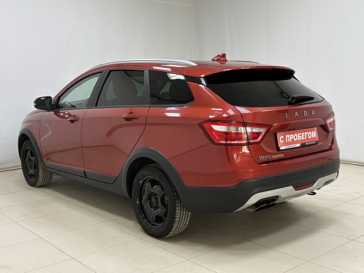 Lada (ВАЗ) Vesta Luxe Multimedia (2017-2019), 2018 года, пробег 152280 км