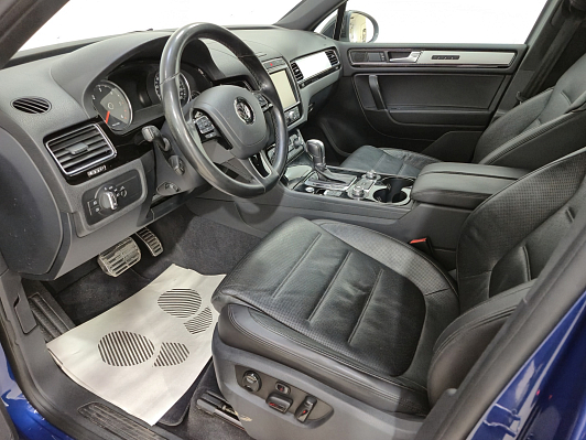 Volkswagen Touareg Wolfsburg Edition, 2018 года, пробег 189196 км