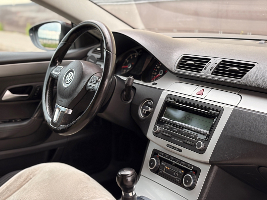 Volkswagen Passat CC Sport, 2010 года, пробег 201000 км