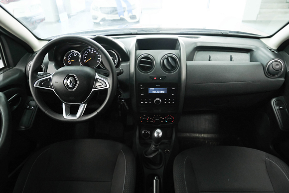 Renault Duster Expression, 2020 года, пробег 84535 км
