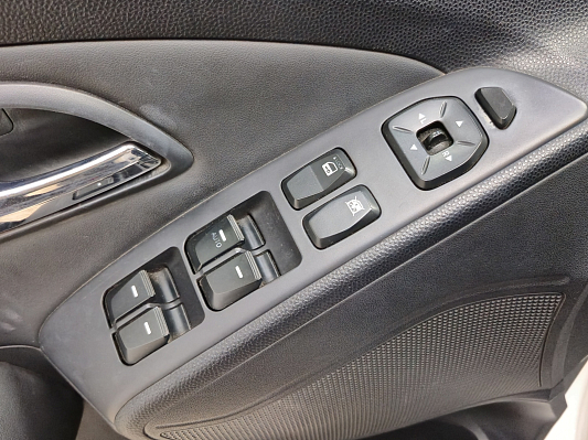 Hyundai ix35 Prestige, 2011 года, пробег 134858 км