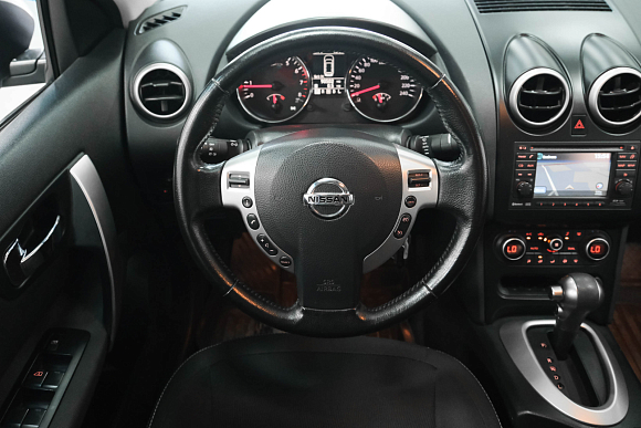 Nissan Qashqai SE+, 2013 года, пробег 90000 км