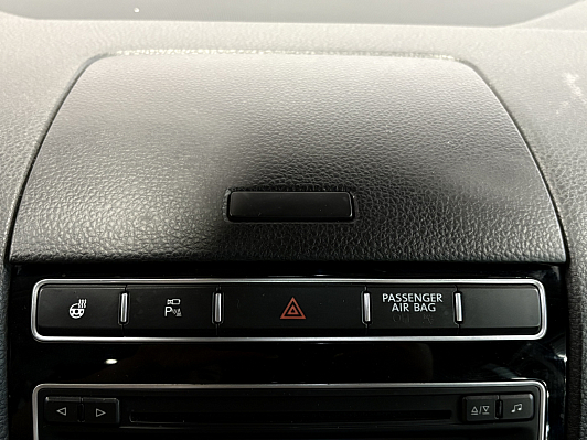 Volkswagen Touareg Business, 2015 года, пробег 335000 км
