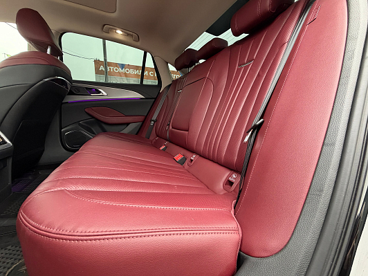 Hongqi H5 Делюкс Плюс (Deluxe+), 2023 года, пробег 62900 км