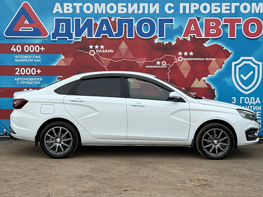 Lada (ВАЗ) Vesta, 2023 года, пробег 73500 км