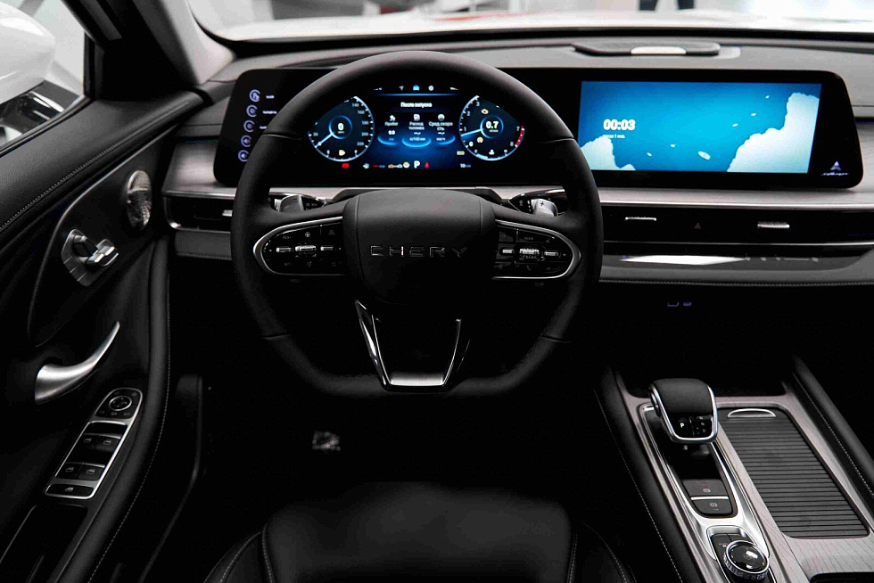 Chery Arrizo 8 Ультра Черный / Ultra Black, белый