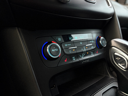 Ford Focus Titanium, 2017 года, пробег 178001 км