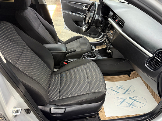Kia Rio Luxe, 2017 года, пробег 219811 км