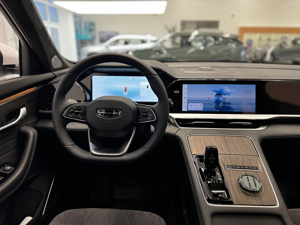 Geely Monjaro Флагман, белый