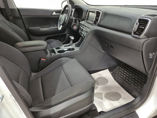 Kia Sportage Luxe, 2018 года, пробег 104070 км