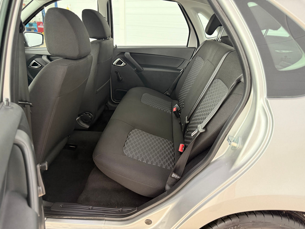 Lada (ВАЗ) Granta Classic, серебряный