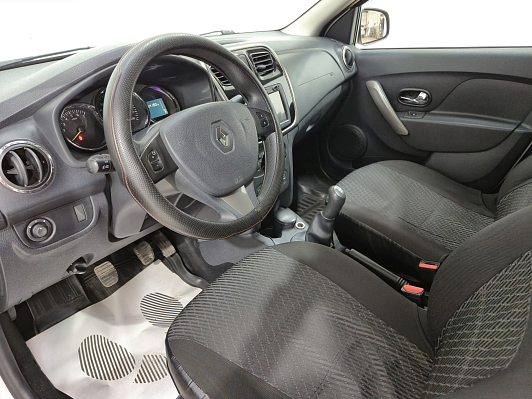 Renault Logan Privilege, 2014 года, пробег 154156 км