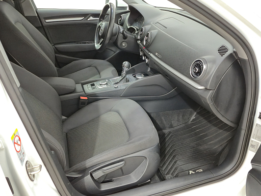 Audi A3, 2020 года, пробег 180918 км