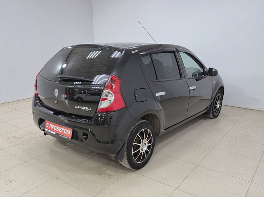 Renault Sandero Специальная серия, 2013 года, пробег 177034 км