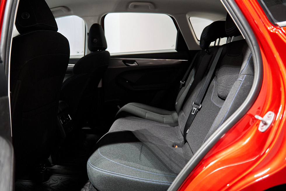 Haval Jolion Comfort, красный