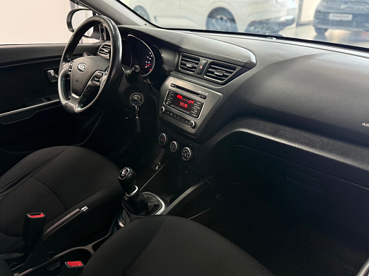 Kia Rio Comfort, 2016 года, пробег 133000 км