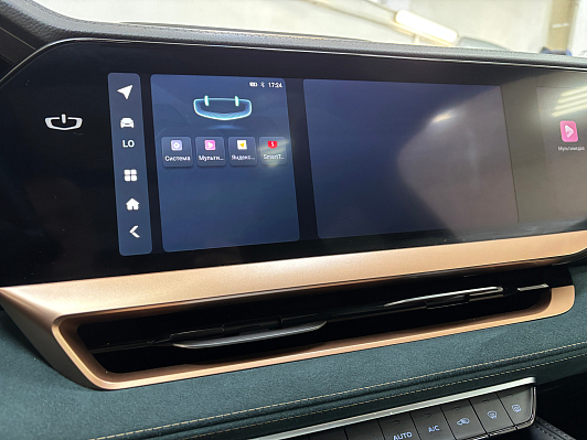 Geely Monjaro Flagship (2023-2025), 2022 года, пробег 72100 км