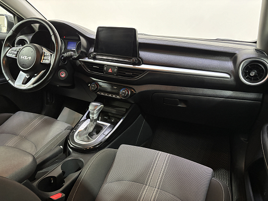 Kia Cerato Luxe, 2022 года, пробег 102000 км